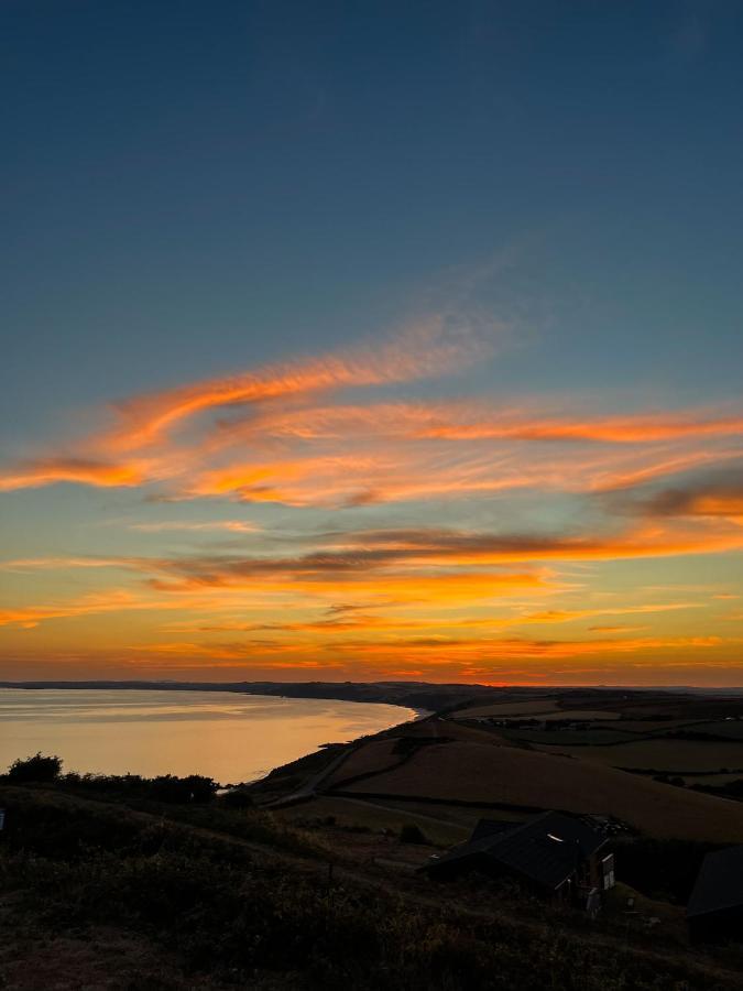Sunset Sea View Chalet With Hot Tub Торпойнт Екстериор снимка