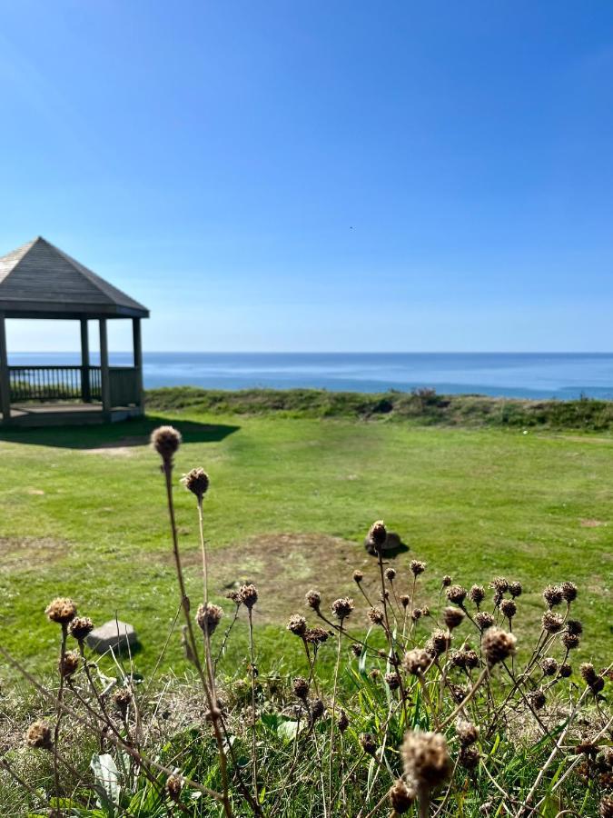 Sunset Sea View Chalet With Hot Tub Торпойнт Екстериор снимка